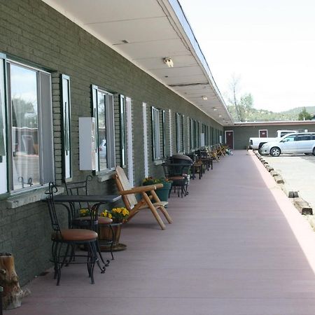 Bryce Zion Inn Hatch Exterior photo